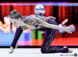 sr q demierre norah sui ph simone ferraro sfa01216 copia